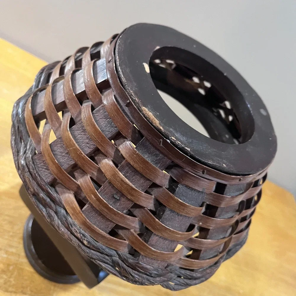 N/A artisan crafted